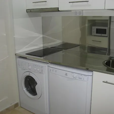 Apartment House In La Escala Near Els Riells L'Escala
