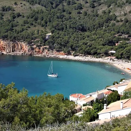 House In La Escala Near Els Riells Апартаменты Ля Эскала