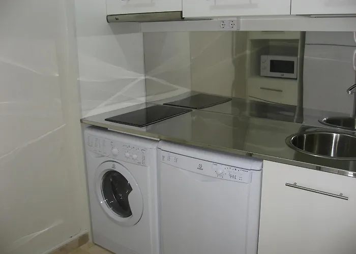 Апартаменты House In La Escala Near Els Riells Ля Эскала
