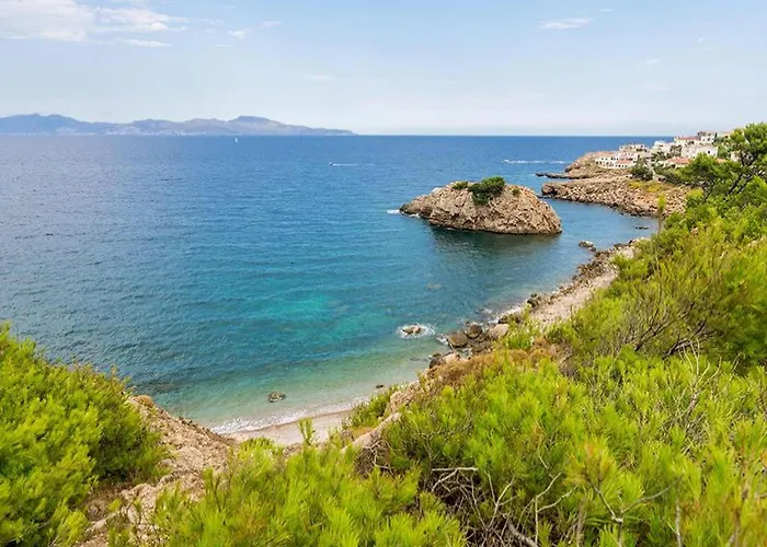 House In La Escala Near Els Riells * Ля Эскала