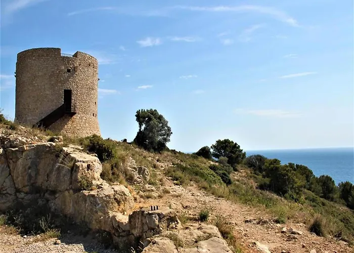 House In La Escala Near Els Riells Апартаменты