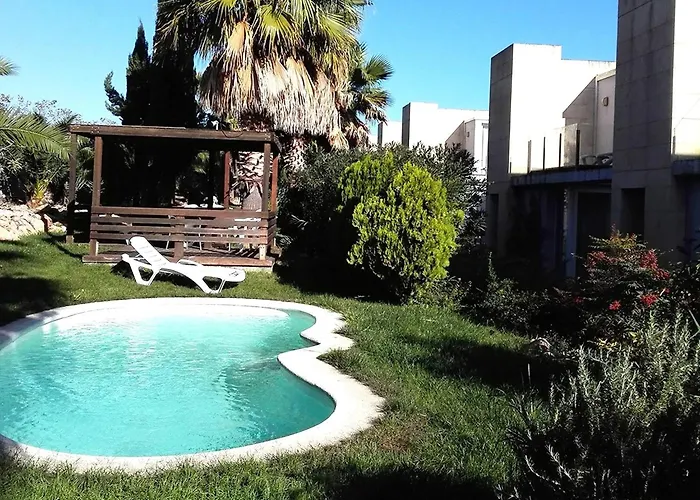 Апартаменты House In La Escala Near Els Riells